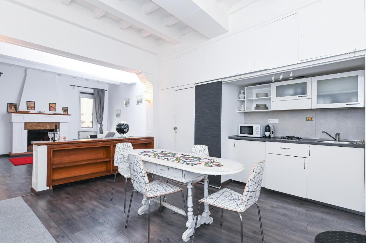 Gorgeous Trastevere Loft On The River Roma Dış mekan fotoğraf